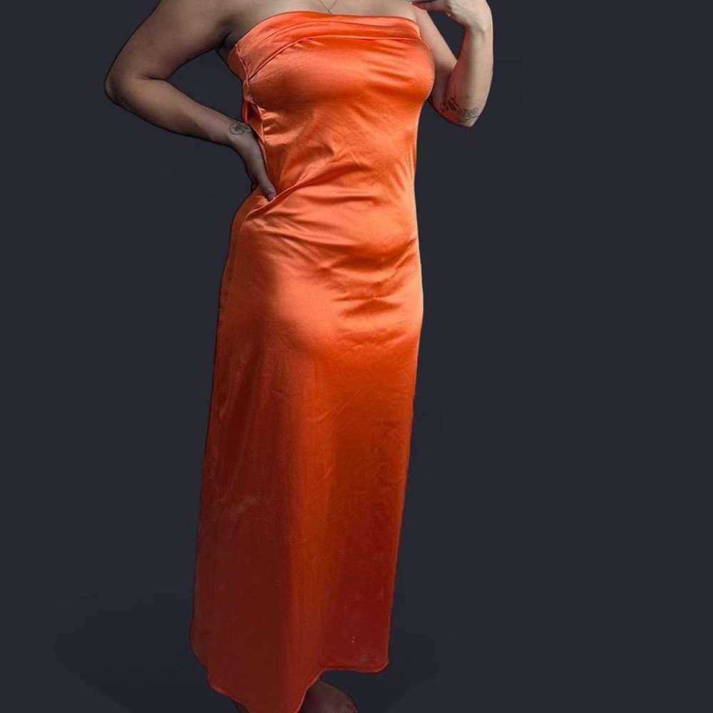 Elegant Orange Strapless Dress